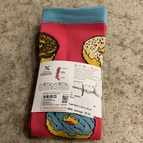 NWT Extreme Fit Compression Socks Size Small / Medium - Picture 5 of 5